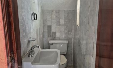 Casa en venta en Valle de Aragón 3ra Secc., Ecatepec, Estado de México.