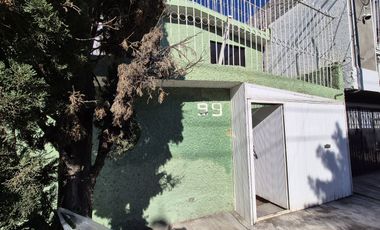 Casa en venta en Valle de Aragón 3ra Secc., Ecatepec, Estado de México.