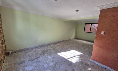 Casa en venta en Valle de Aragón 3ra Secc., Ecatepec, Estado de México.