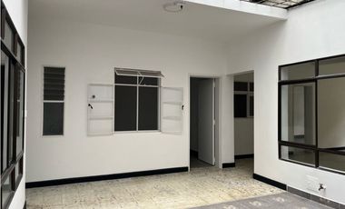 CASA RENTA BARRIO LAURELES