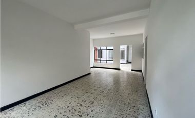 CASA RENTA BARRIO LAURELES