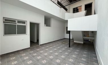 CASA RENTA BARRIO LAURELES