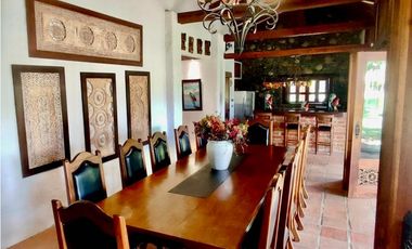 Hermosa finca colonial en venta - Rozo Palmira Valle Colombia