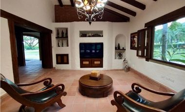 Hermosa finca colonial en venta - Rozo Palmira Valle Colombia