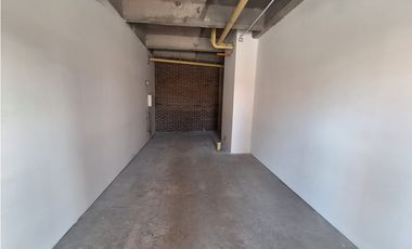 LOCAL DE 27 M2 EN ARRIENDO, COLINA