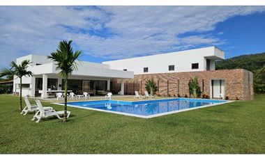 Casa en venta - Restrepo Meta