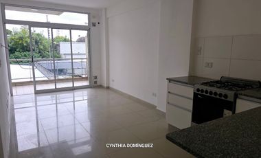 MONOAMBIENTE en   Berazategui Centro