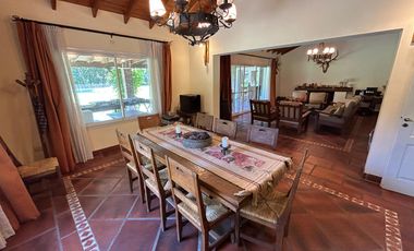 Venta - Casa - Barrio El Solar de Capilla - Exaltación de la Cruz