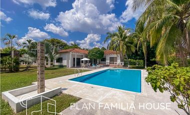 CASA VACACIONAL EN VENTA O PERMUTA- RICAURTE