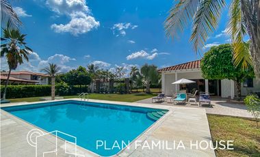 CASA VACACIONAL EN VENTA O PERMUTA- RICAURTE