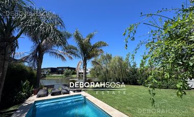 Casa en Venta 5 amb al Agua El Canton Zona Norte