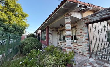 Casa en venta en Wilde