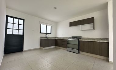 Hermosa Residencia de una Planta en Privada Residencial
