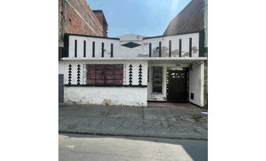 Venta de Casa Lote barrio Bolivar Yumbo (GH)
