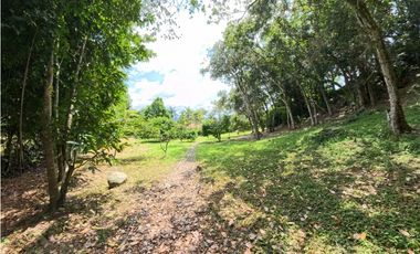 Casa Campestre en Silvania1600M 4750m2
