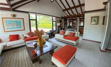 Casa Campestre en Silvania1600M 4750m2
