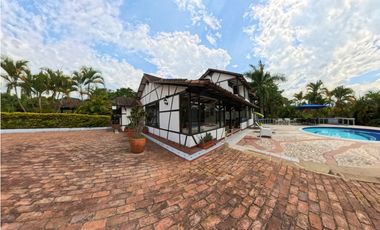 Casa Campestre en Silvania1600M 4750m2