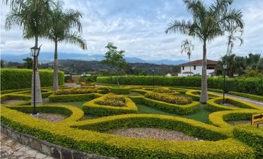 Casa Campestre en Silvania1600M 4750m2