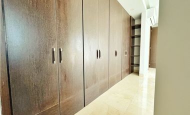 SE ARRIENDA APARTAMENTO EN CASTILLOGRANDE VISTA A LA BAHA CARTAGENA!