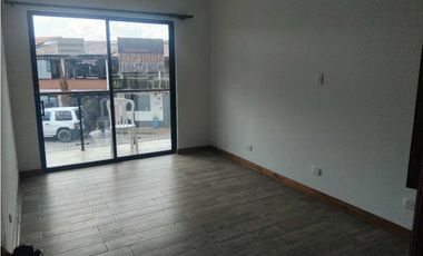 ALQUILER CASA BALCONES DE CHIPRE MANIZALES