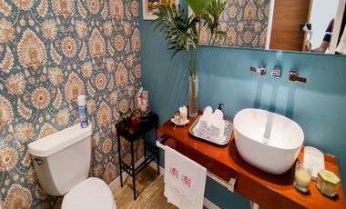 ¡Casa De Lujo Con Piscina Privada Y Diseño Arquitectónico Excepcional – ¡Tu Hogar Soñado Te Espera!