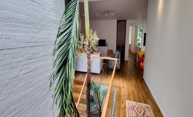 ¡Casa De Lujo Con Piscina Privada Y Diseño Arquitectónico Excepcional – ¡Tu Hogar Soñado Te Espera!