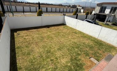 Casa en  Renta en Foresta Metepec