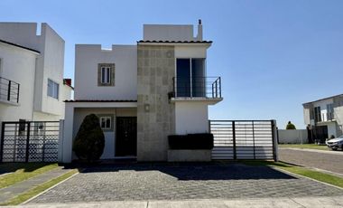 Casa en  Renta en Foresta Metepec