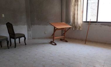 VENDO CASA PARA DECORAR. 4 RECAMARAS. JARDIN, ESTUDIO EN CHALCO