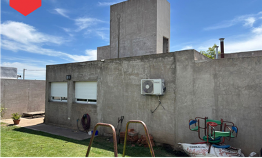 Casa en venta (Calle 51 e/24 y 26)