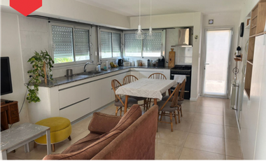Casa en venta (Calle 51 e/24 y 26)
