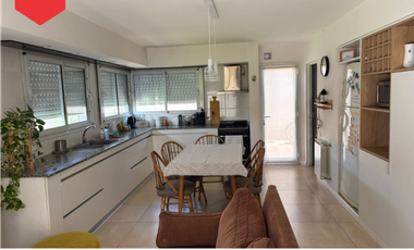 Casa en venta (Calle 51 e/24 y 26)
