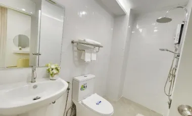 Newly renovated condo