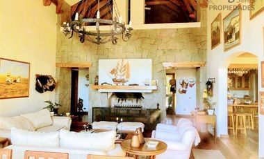 Casa en Venta en Los Quillayes Lago Rapel