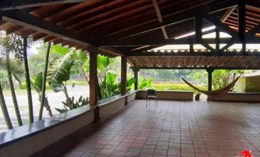Local en Arriendo Ubicado en Sabaneta Codigo 3299