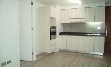 ARRIENDO METRO SANTA LUCIA / SANTA ROSA / TARAPACA