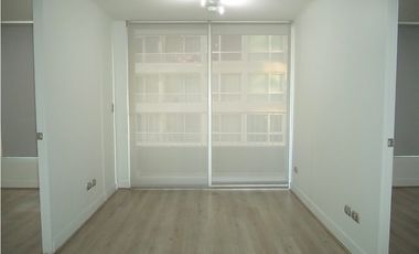 ARRIENDO METRO SANTA LUCIA / SANTA ROSA / TARAPACA