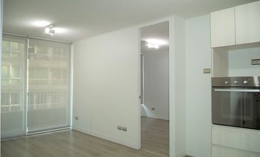 ARRIENDO METRO SANTA LUCIA / SANTA ROSA / TARAPACA