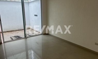 Venta de Casa en condominio en Residencial Primavera I cerca del aeropuerto de Toluca - (3)
