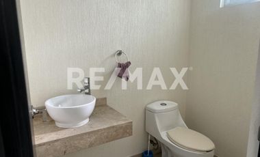 Venta de Casa en condominio en Residencial Primavera I cerca del aeropuerto de Toluca - (3)