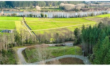 Parcela en exclusivo condomino Alto Rio Valdivia