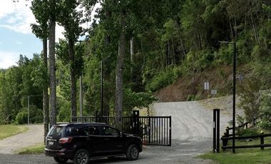 Parcela en exclusivo condomino Alto Rio Valdivia