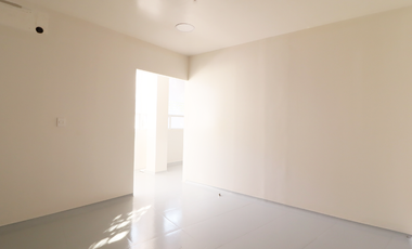 LOCAL COMERCIAL CON OFICINAS EN RENTA EN MORELIA, AV. ACUEDUCTO.