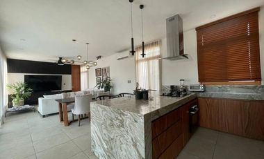 Hermosa casa en renta en Fracc. Punta del Este