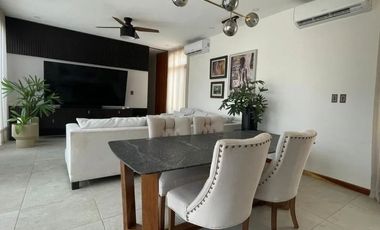 Hermosa casa en renta en Fracc. Punta del Este