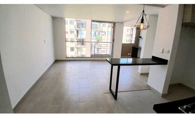 Arriendo apartamento Cuarto piso  con acesor en Cajica.