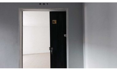 Local comercial en renta barrio colombia medellin 100 m2