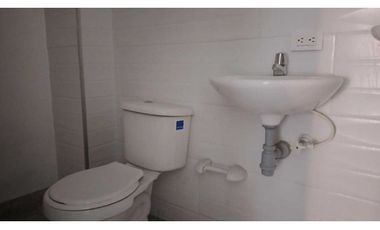 Local comercial en renta barrio colombia medellin 100 m2