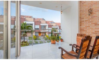 EN VENTA CASA EN LA ESTRELLA