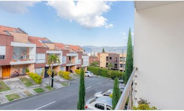 EN VENTA CASA EN LA ESTRELLA